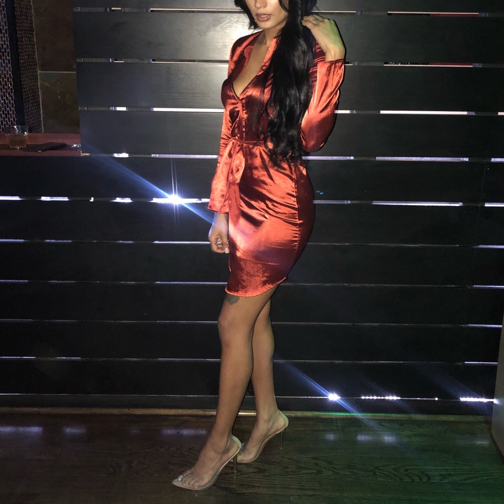 FASHION NOVA SILK DRESS